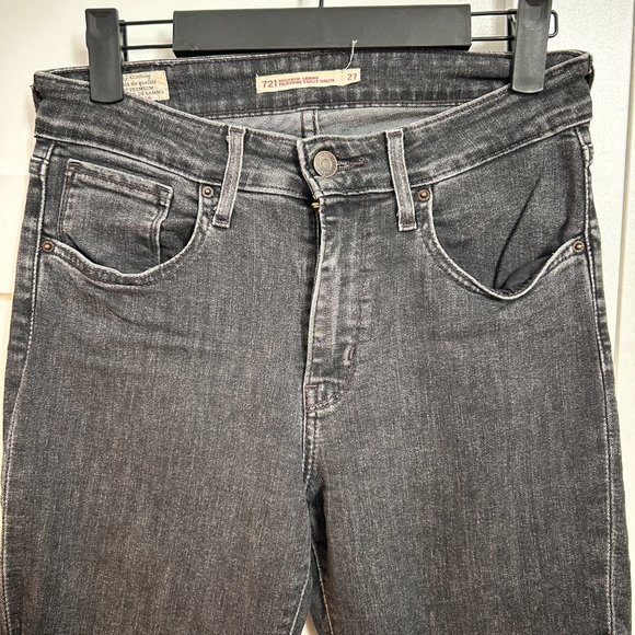 High Rise Skinny Jeans | Levis 721 - Picture 4 of 8
